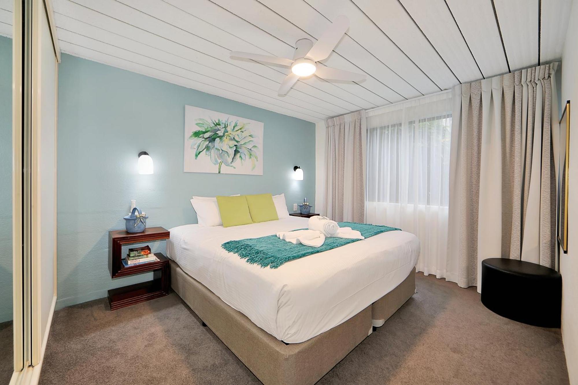 Nautilus Beachside Apartments Bargara Habitación foto