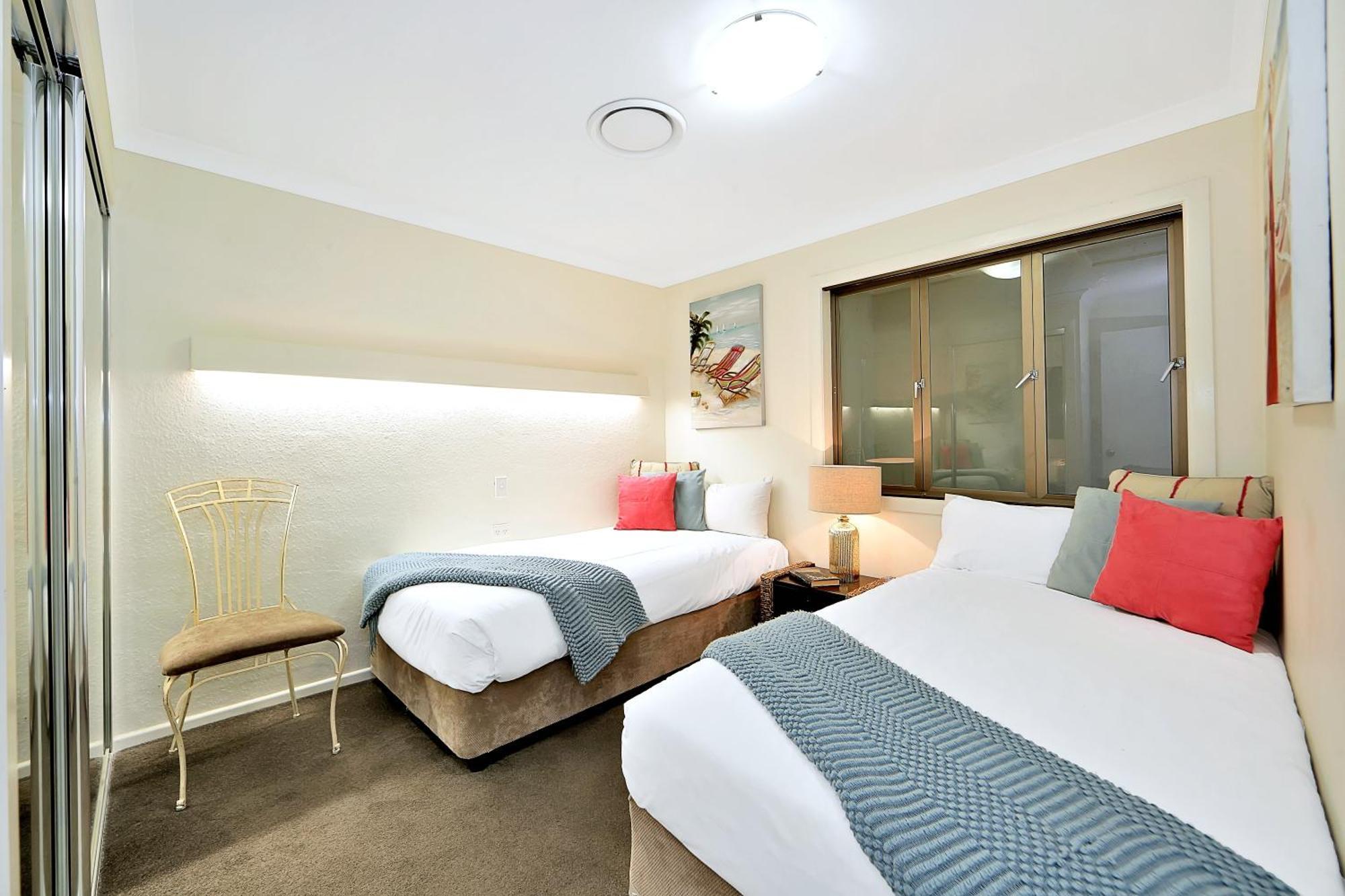 Nautilus Beachside Apartments Bargara Habitación foto