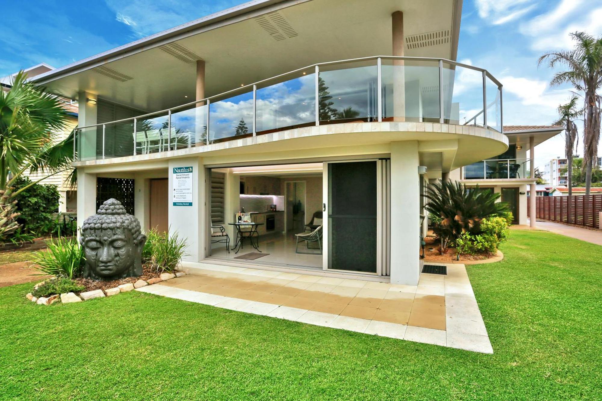 Nautilus Beachside Apartments Bargara Habitación foto